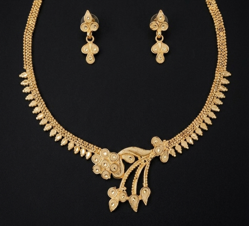 Golden Floral Asymmetric Necklace Set