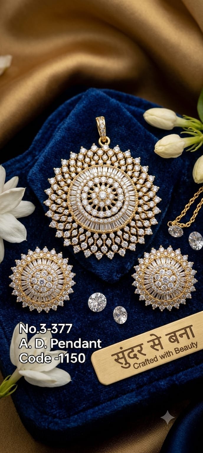 Daisy Shine Pendant view 3
